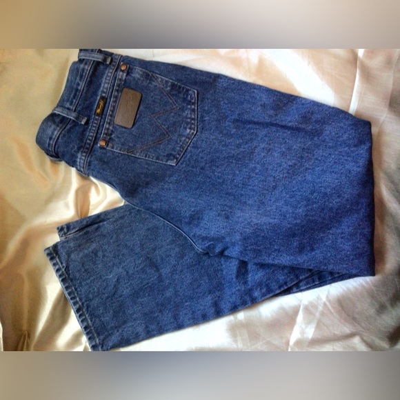Wrangler men’s jeans. Size 36w x 32L. Like new. - Picture 1 of 4